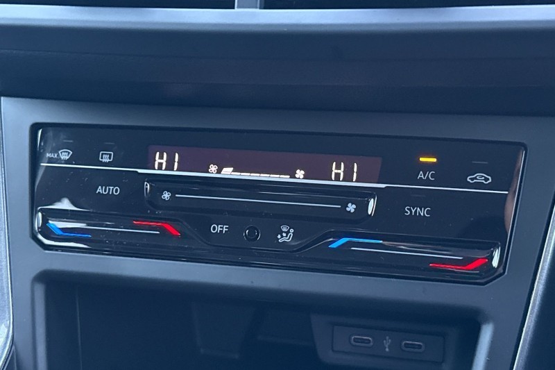 Used Volkswagen Polo 2022 for sale - 76982449: Photo 25