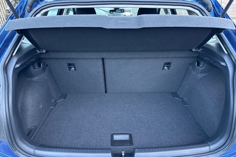 Used Volkswagen Polo 2022 for sale - 76982449: Photo 31