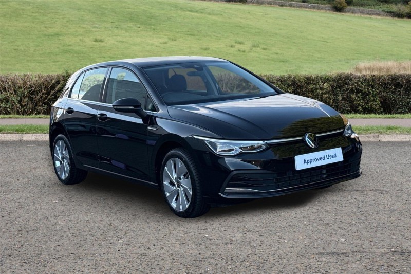 Used Volkswagen Golf 2024 for sale - 77449934: Photo 1