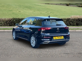 Used Volkswagen Golf 2024 for sale - 77449934: Photo