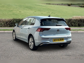 Used Volkswagen Golf 2025 for sale - 78817562: Photo