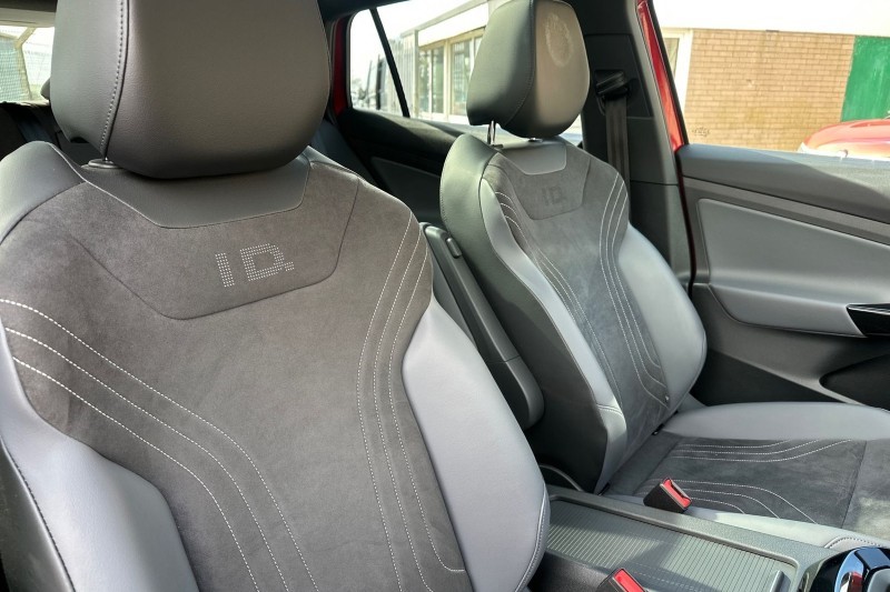 Used Volkswagen ID.4 2023 for sale - 78011170: Photo 17