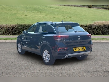 Used Volkswagen T-Roc 2022 for sale - 78701272: Photo