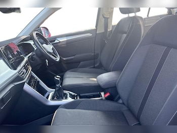 Used Volkswagen T-Roc 2022 for sale - 78701272: Photo
