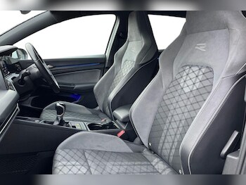 Used Volkswagen Golf 2020 for sale - 77063484: Photo