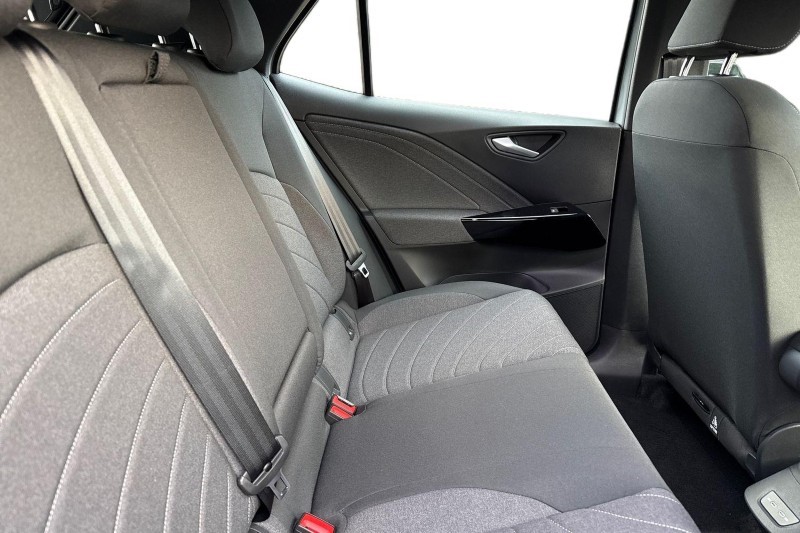 Used Volkswagen ID.3 2025 for sale - 76981642: Photo 4
