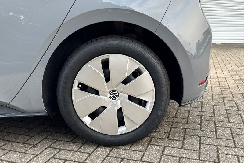 Used Volkswagen ID.3 2025 for sale - 76981642: Photo 8