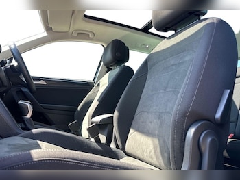 Used Volkswagen Tiguan 2023 for sale - 78344102: Photo