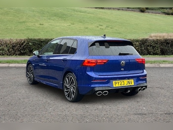 Used Volkswagen Golf 2023 for sale - 77687507: Photo