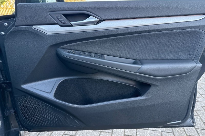 Used Volkswagen Golf 2024 for sale - 77589836: Photo 12