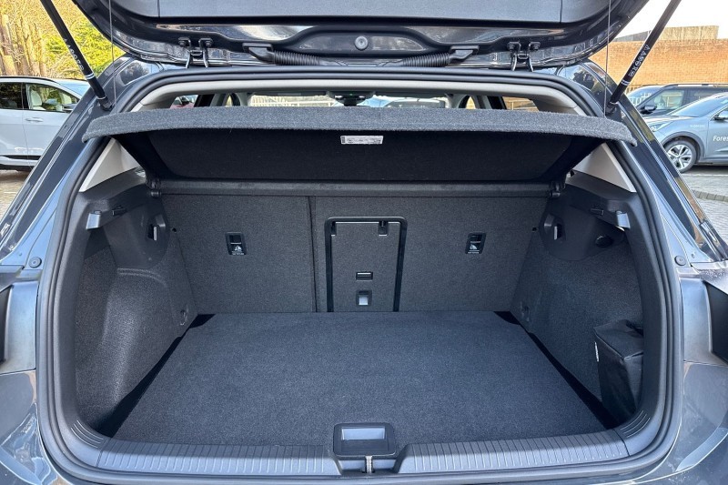 Used Volkswagen Golf 2024 for sale - 77589836: Photo 30