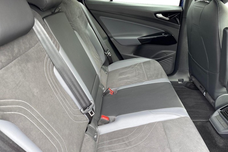 Used Volkswagen ID.4 2024 for sale - 77997044: Photo 4