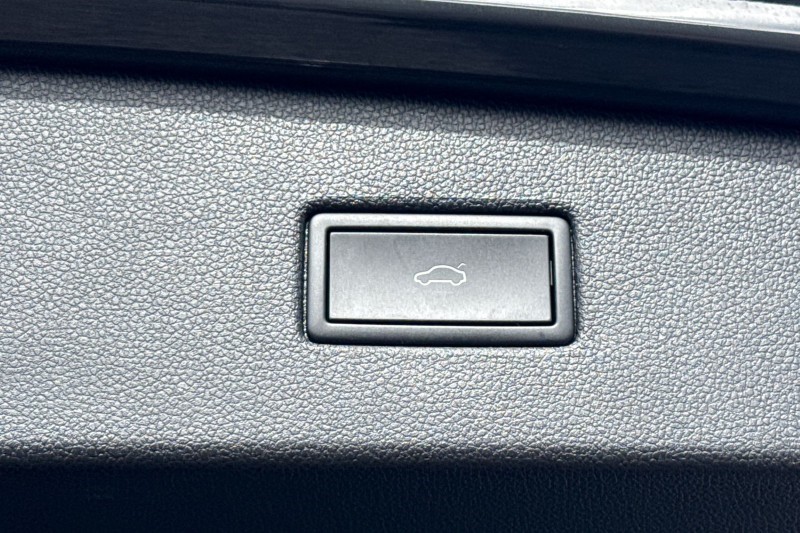 Used Volkswagen Tiguan 2023 for sale - 77778623: Photo 35