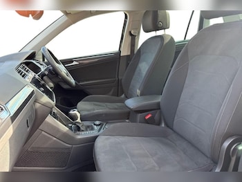 Used Volkswagen Tiguan 2023 for sale - 77778623: Photo