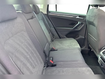 Used Volkswagen Tiguan 2023 for sale - 77778623: Photo