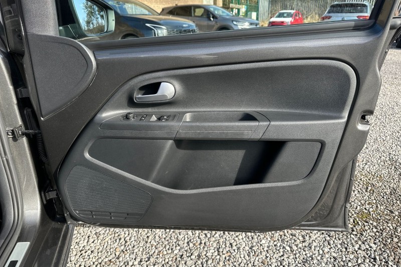 Used Volkswagen up! 2022 for sale - 77834023: Photo 11