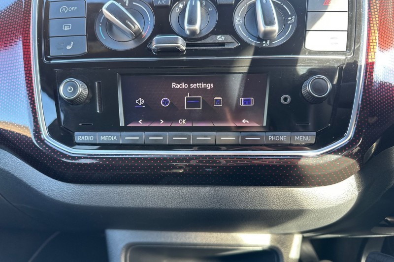 Used Volkswagen up! 2022 for sale - 77834023: Photo 22