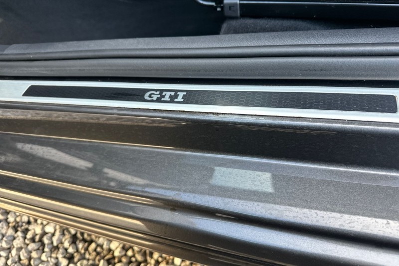 Used Volkswagen up! 2022 for sale - 77834023: Photo 39