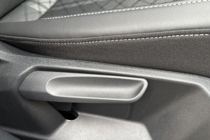 Used Volkswagen T-Cross 2025 for sale - 76981632: Photo 13