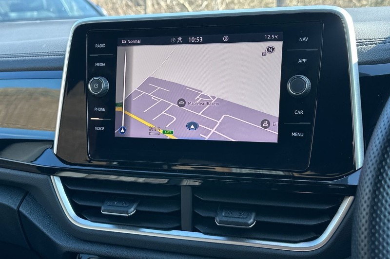 Used Volkswagen T-Roc 2023 for sale - 77745940: Photo 23