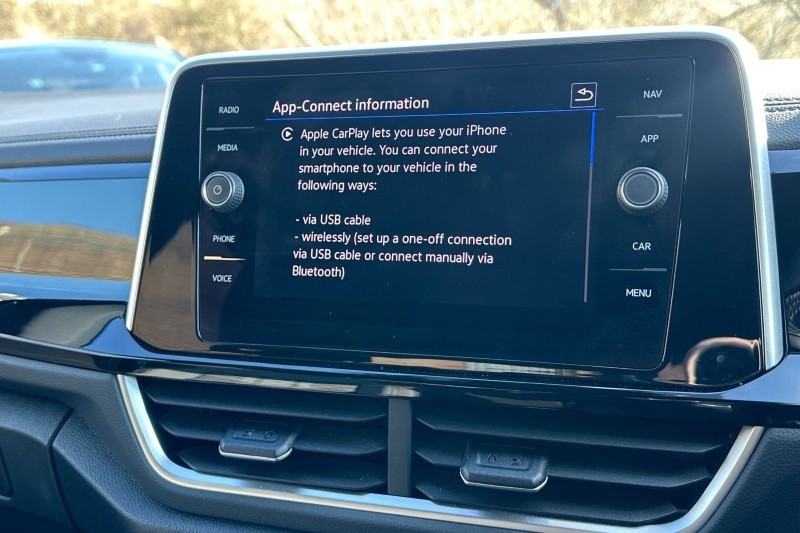 Used Volkswagen T-Roc 2023 for sale - 77745940: Photo 25