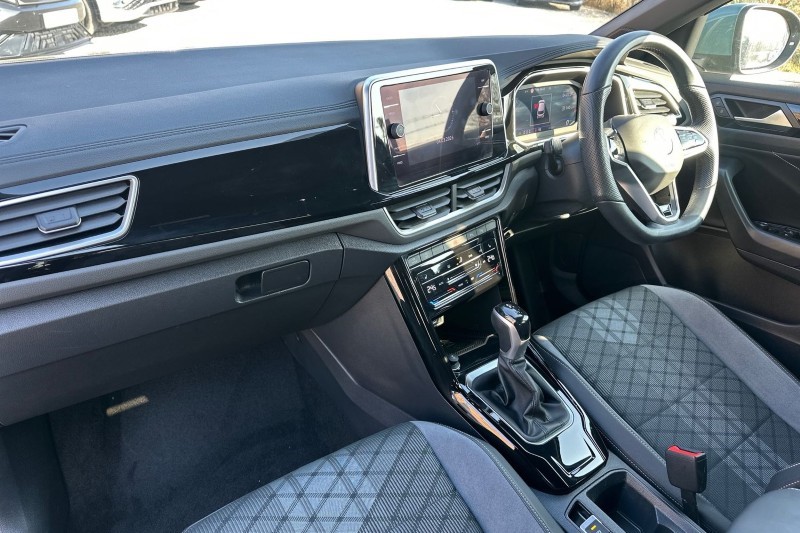 Used Volkswagen T-Roc 2023 for sale - 77745940: Photo 32