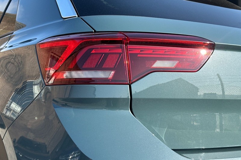 Used Volkswagen T-Roc 2023 for sale - 77745940: Photo 37