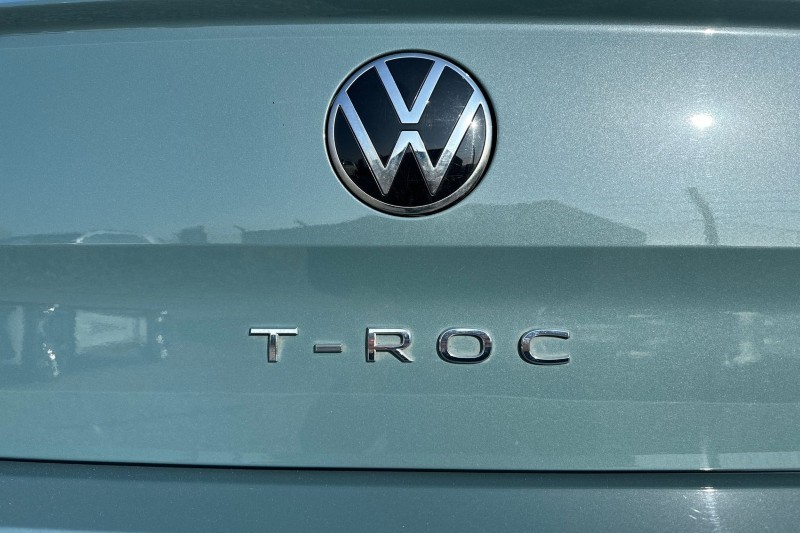 Used Volkswagen T-Roc 2023 for sale - 77745940: Photo 39