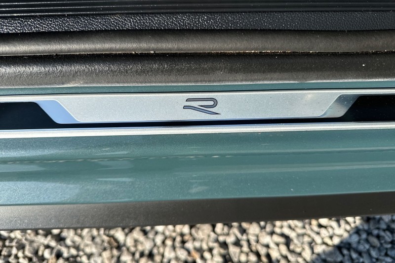 Used Volkswagen T-Roc 2023 for sale - 77745940: Photo 40