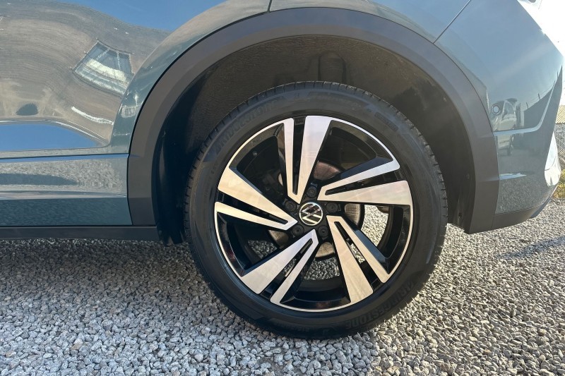 Used Volkswagen T-Roc 2023 for sale - 77745940: Photo 8