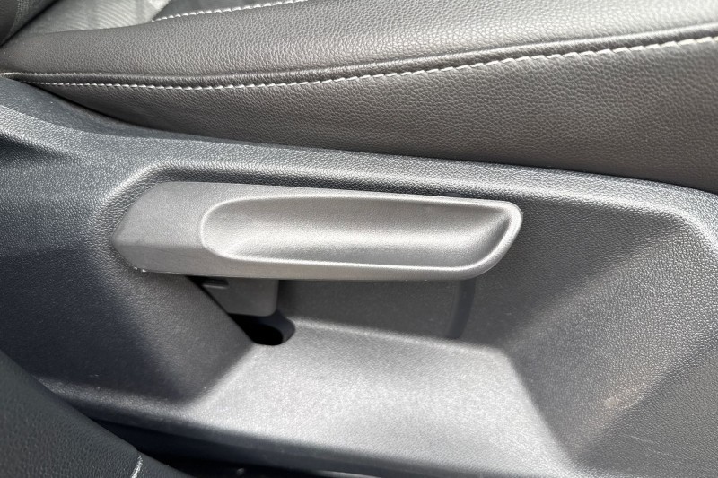 Used Volkswagen T-Roc 2023 for sale - 77918135: Photo 14