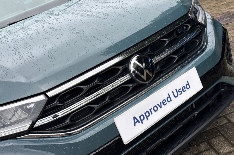 Used Volkswagen T-Roc 2023 for sale - 77918135: Photo 35