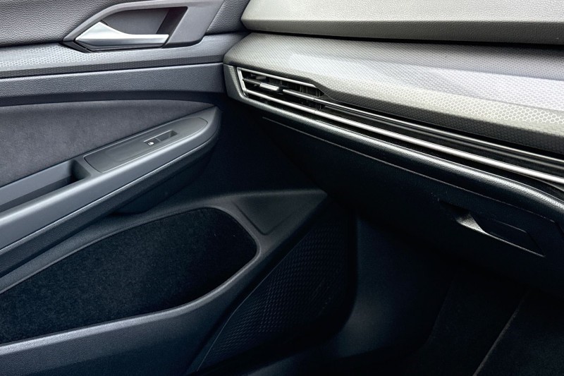 Used Volkswagen Golf 2022 for sale - 77762930: Photo 27