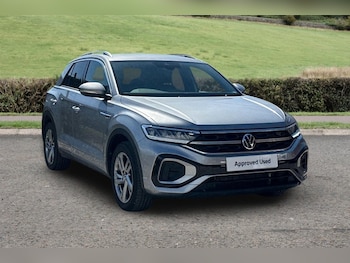 Used Volkswagen T-Roc 2025 for sale - 78508004: Photo