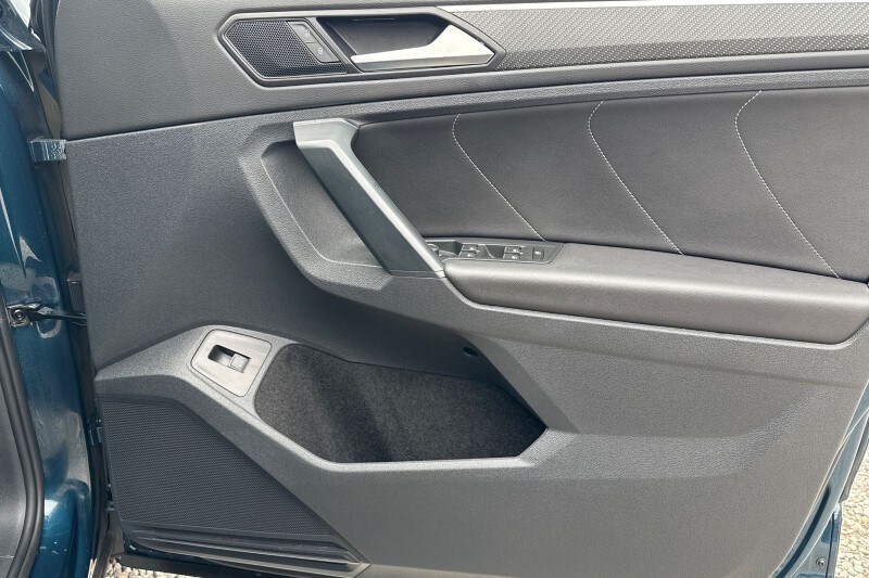 Used Volkswagen Tiguan 2023 for sale - 78105818: Photo 12