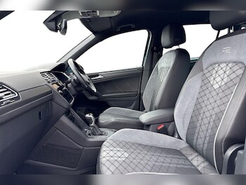 Used Volkswagen Tiguan 2023 for sale - 78105818: Photo