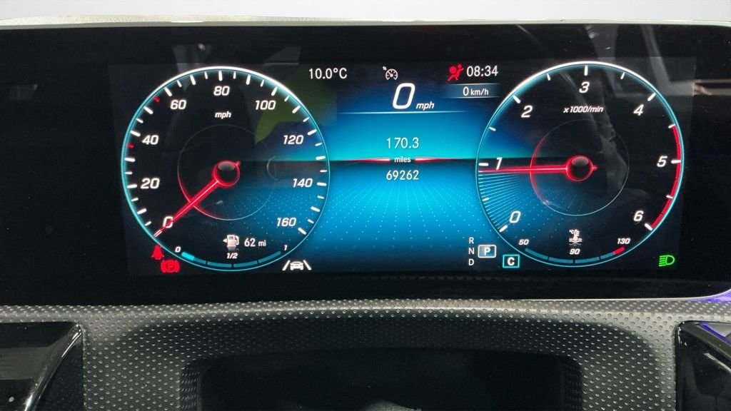 Used Mercedes-Benz A-Class 2018 for sale - 77697667: Photo 7