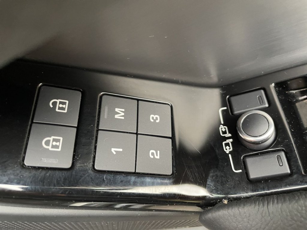 Used Land Rover Range Rover Velar 2021 for sale - 77697587: Photo 35