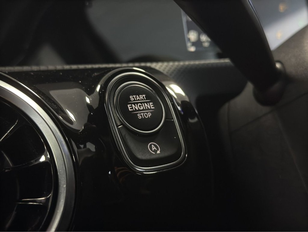 Used Mercedes-Benz A-Class 2019 for sale - 77697634: Photo 32