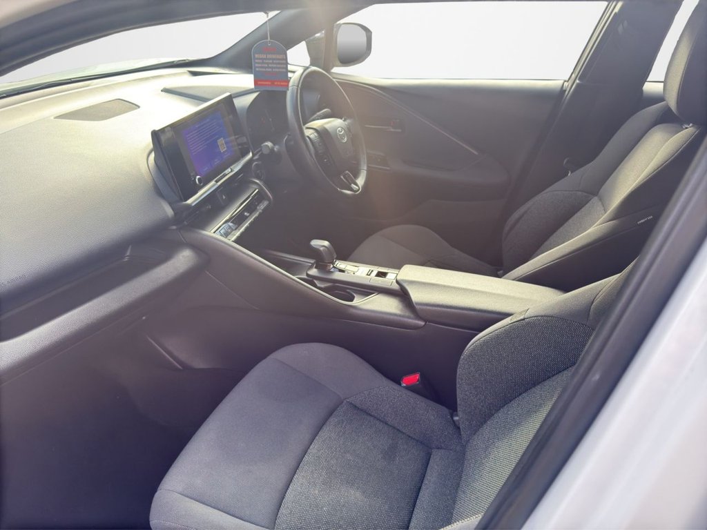 Used Toyota C-HR 2024 for sale - 77697610: Photo 16