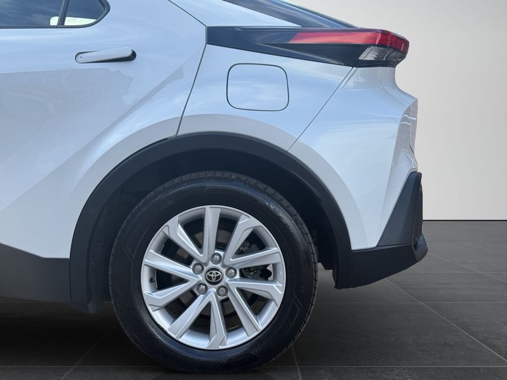 Used Toyota C-HR 2024 for sale - 77697610: Photo 20