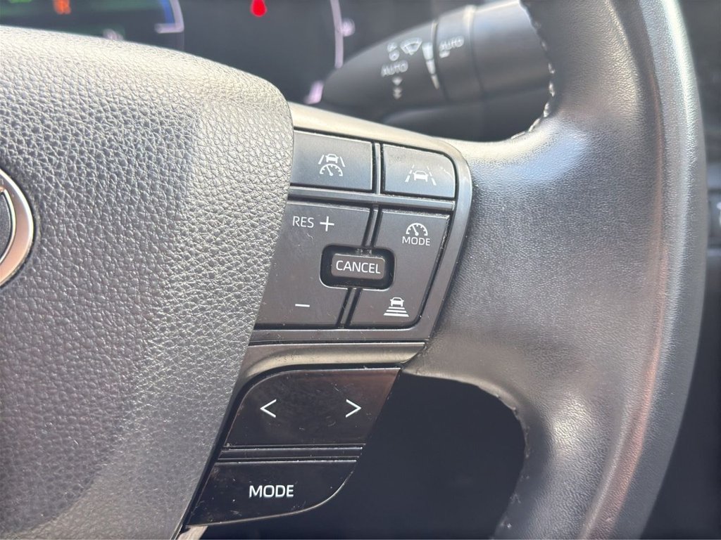 Used Toyota C-HR 2024 for sale - 77697610: Photo 25