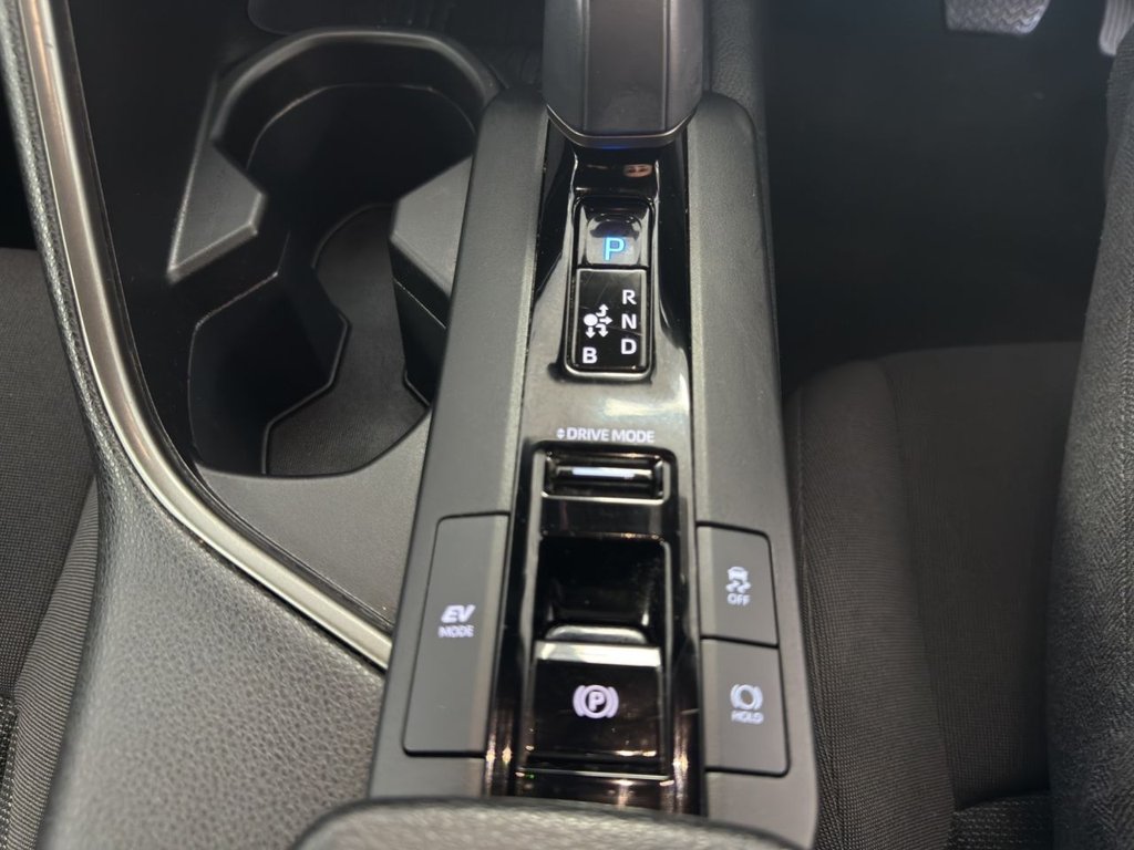 Used Toyota C-HR 2024 for sale - 77697610: Photo 36