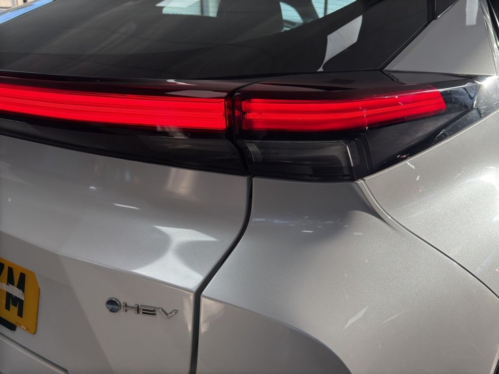 Used Toyota C-HR 2024 for sale - 77697610: Photo 39