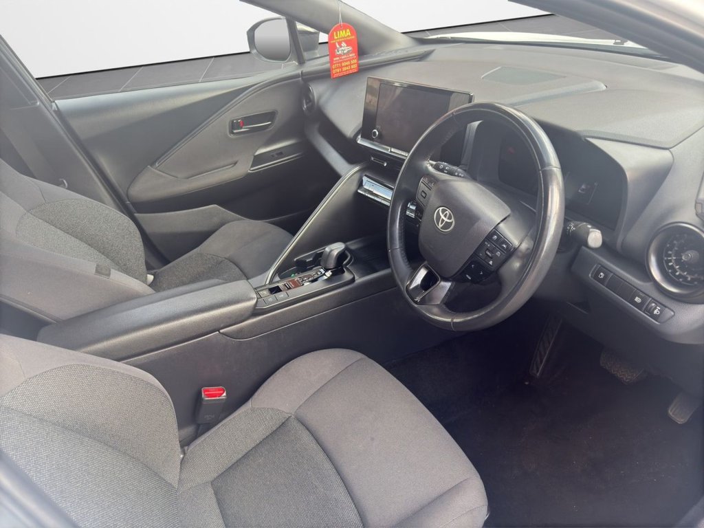 Used Toyota C-HR 2024 for sale - 77697610: Photo 9