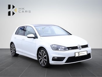 Used Volkswagen Golf 2016 for sale - 77697619: Photo