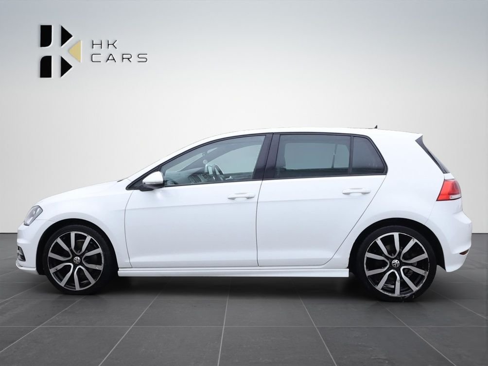 Used Volkswagen Golf 2016 for sale - 77697619: Photo 4