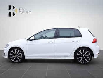 Used Volkswagen Golf 2016 for sale - 77697619: Photo