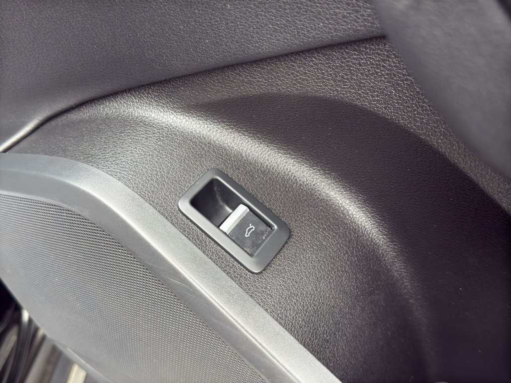 Used Audi Q5 2018 for sale - 77697643: Photo 25