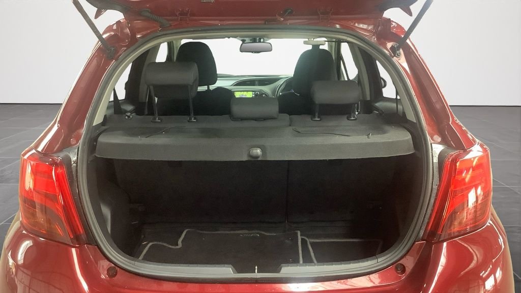 Used Toyota Yaris 2017 for sale - 77697585: Photo 17